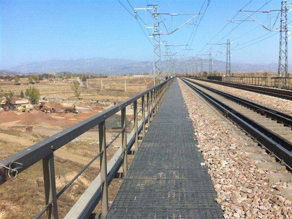 道口板具有环保性安装快捷的实用性